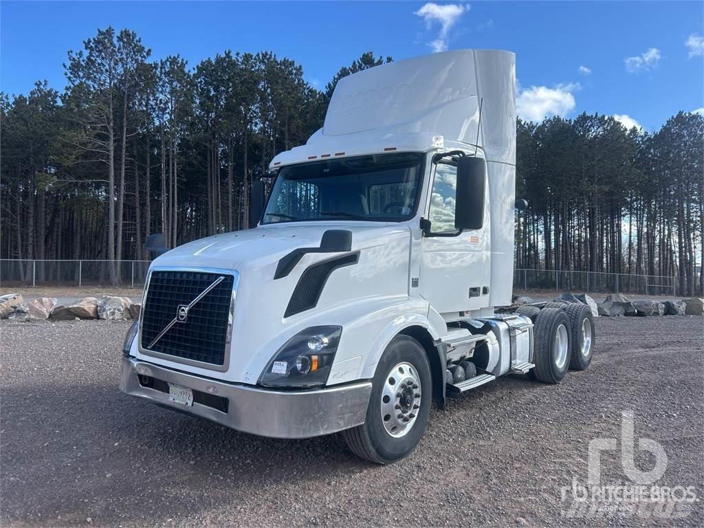 Volvo VNL Tegljači
