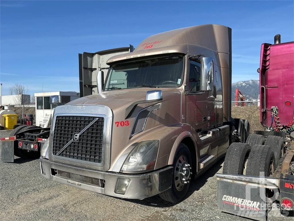Volvo VNL Tegljači