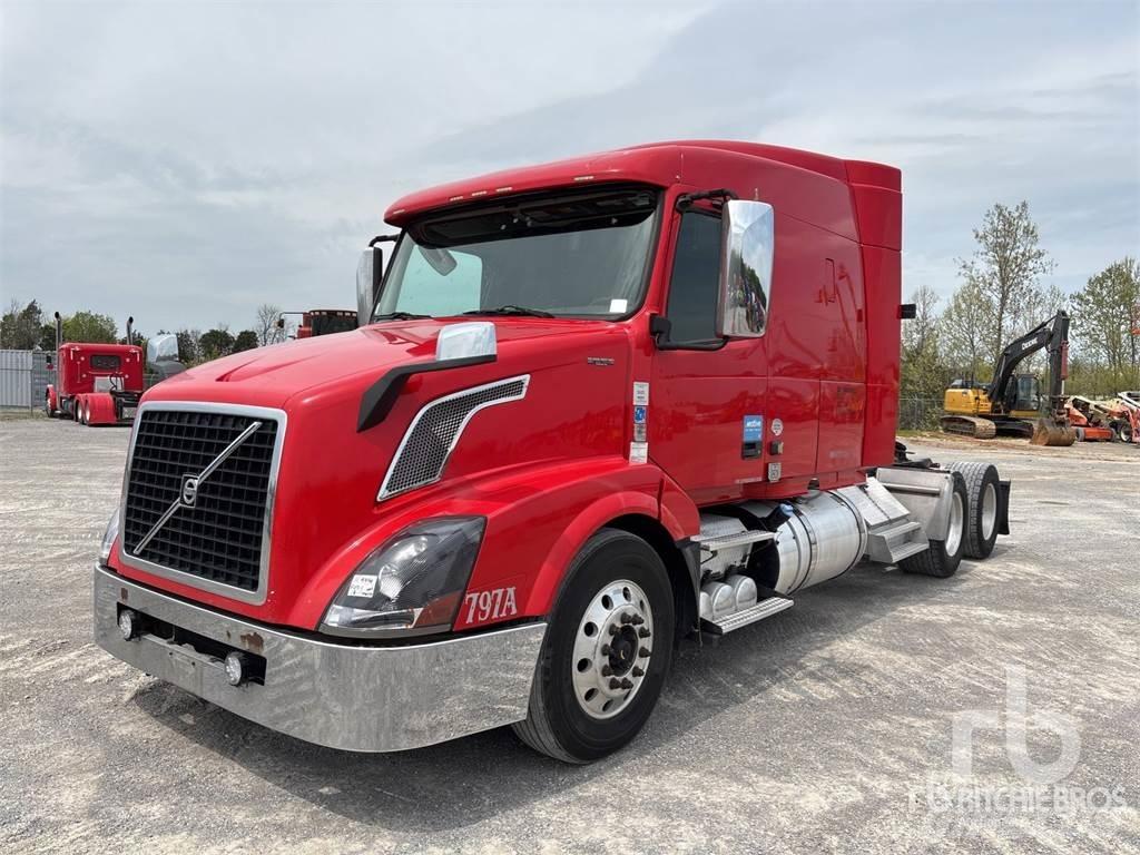 Volvo VNL Tegljači