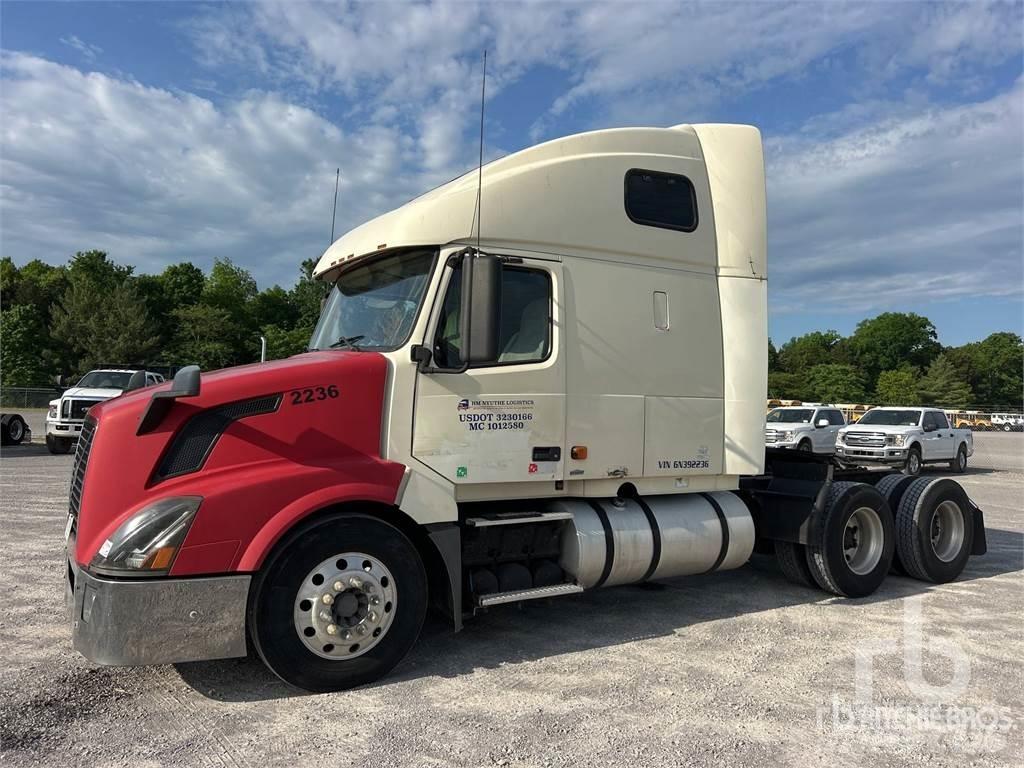Volvo VNL Tegljači