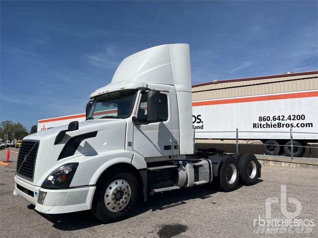 Volvo VNL Tegljači
