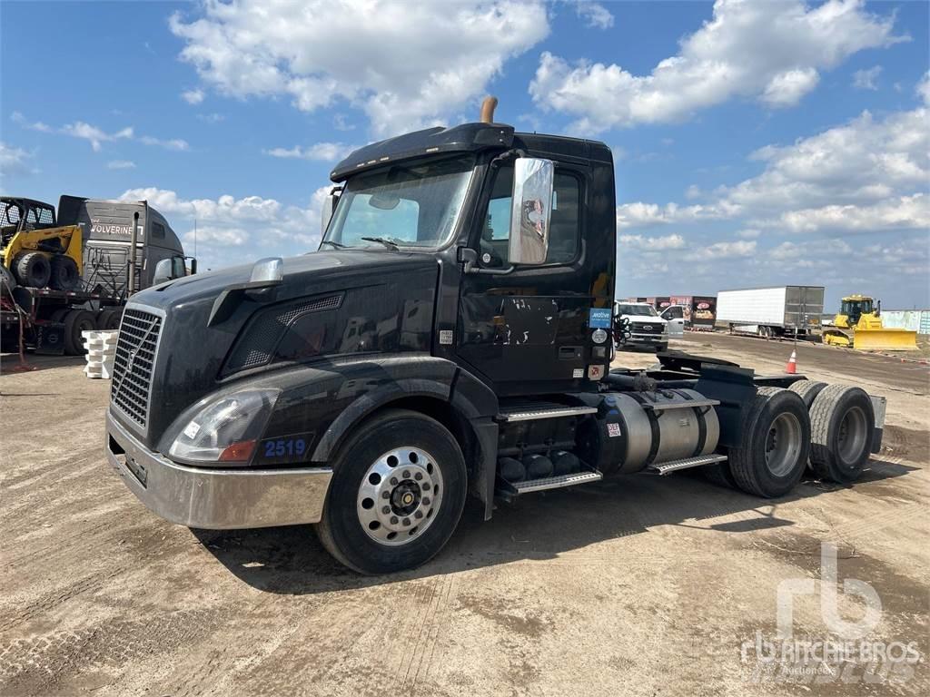 Volvo VNL300 Tegljači