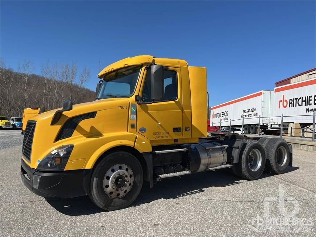Volvo VNL300 Tegljači