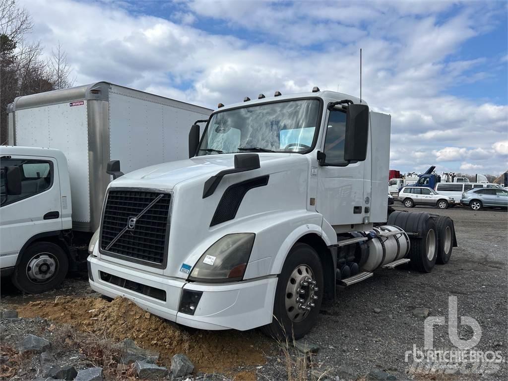 Volvo VNL300 Tegljači