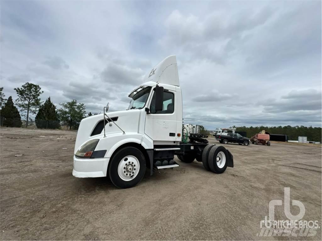 Volvo VNL300 Tegljači