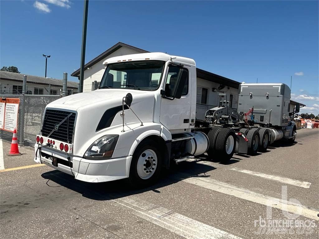 Volvo VNL300 Tegljači
