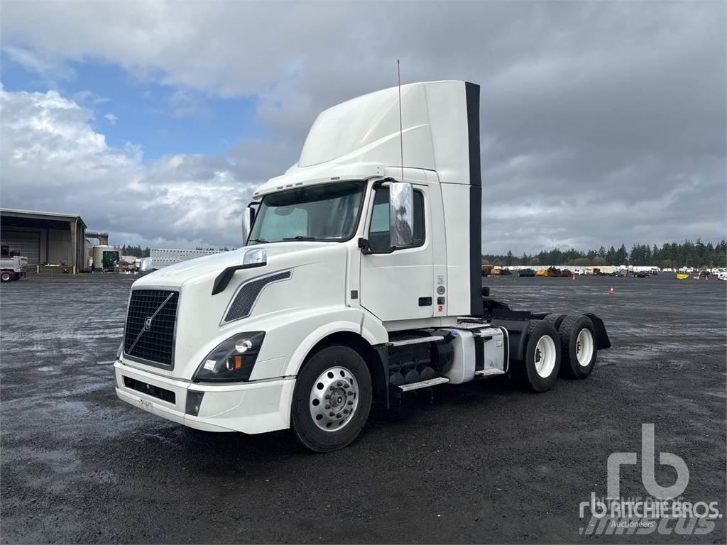 Volvo VNL300 Tegljači