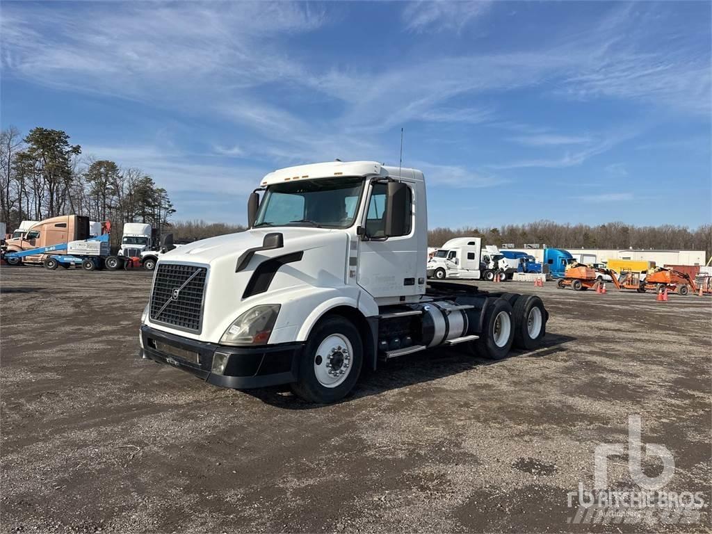 Volvo VNL300 Tegljači