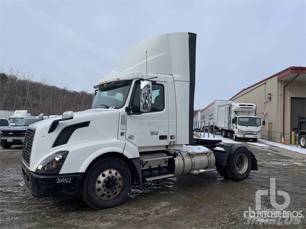 Volvo VNL300 Tegljači