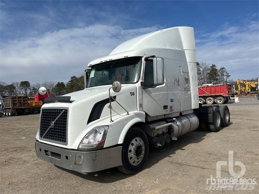 Volvo VNL630 Tegljači