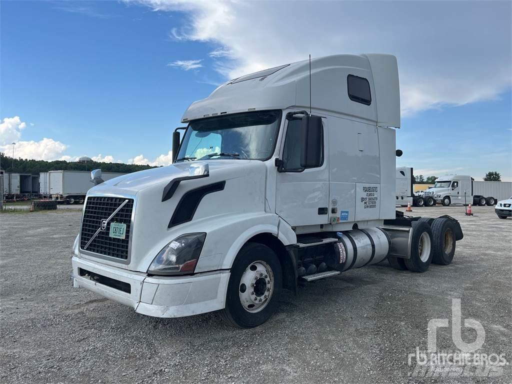 Volvo VNL670 Tegljači