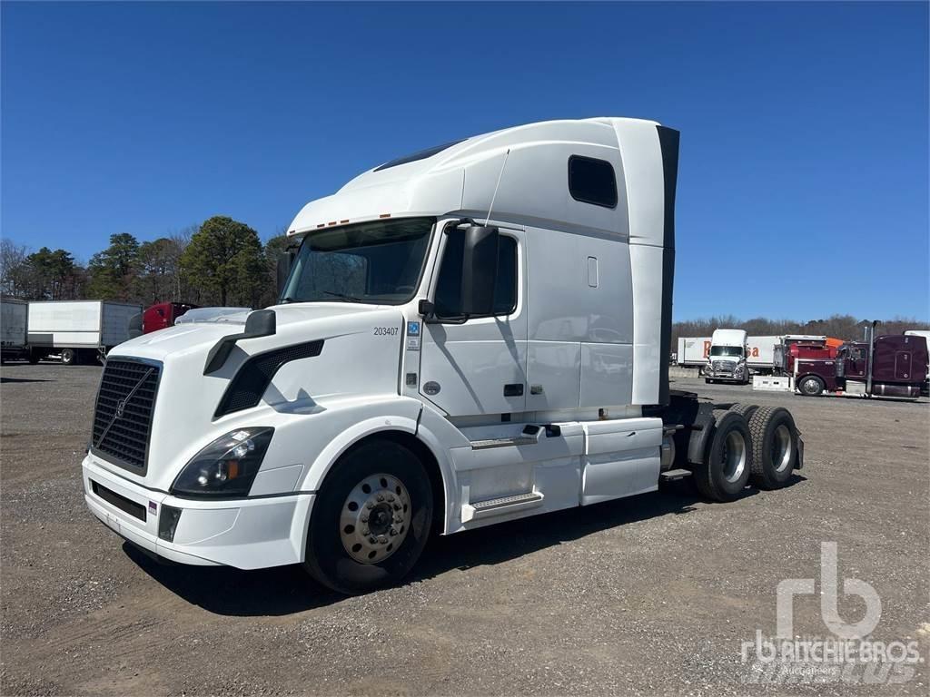 Volvo VNL670 Tegljači