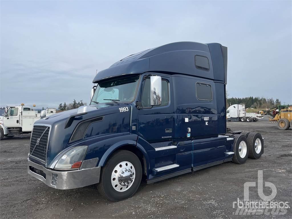 Volvo VNL780 Tegljači