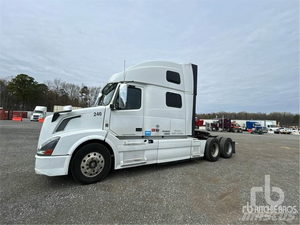 Volvo VNL780 Tegljači