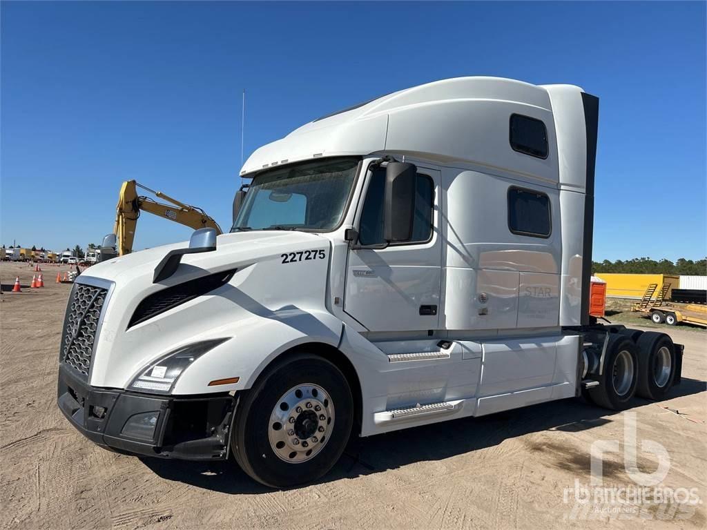 Volvo VNL860 Tegljači