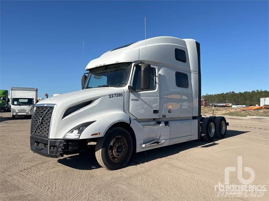 Volvo VNL860 Tegljači