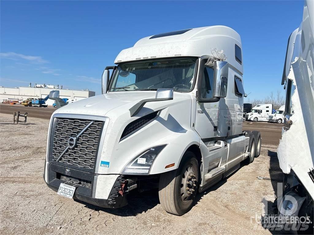 Volvo VNL860 Tegljači