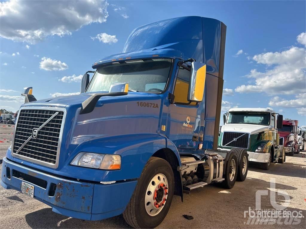 Volvo VNM200 Tegljači