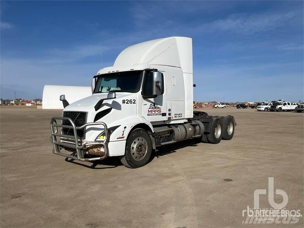 Volvo VNR Tegljači