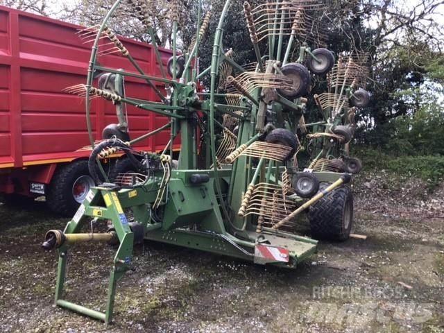 Krone 1400+ Okretači i sakupljači sena