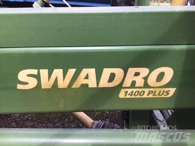 Krone 1400+ Okretači i sakupljači sena