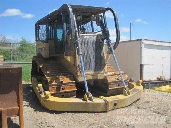 CAT D7H LGP Buldožeri guseničari
