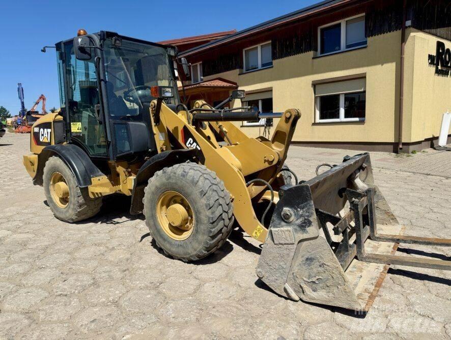 CAT 906H Utovarivači na točkove