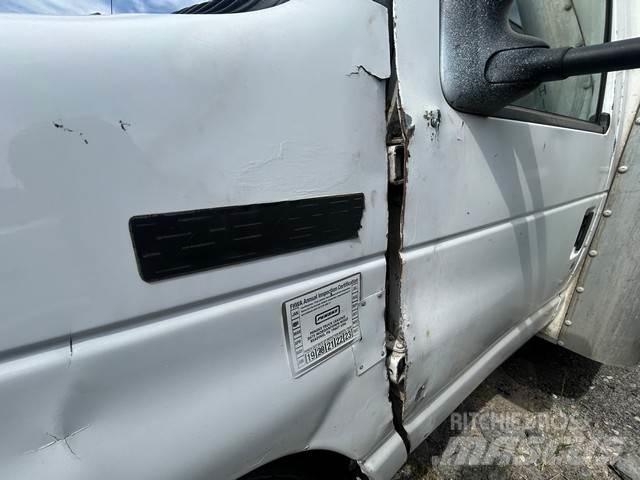 Ford E-350 Sanduk kamioni