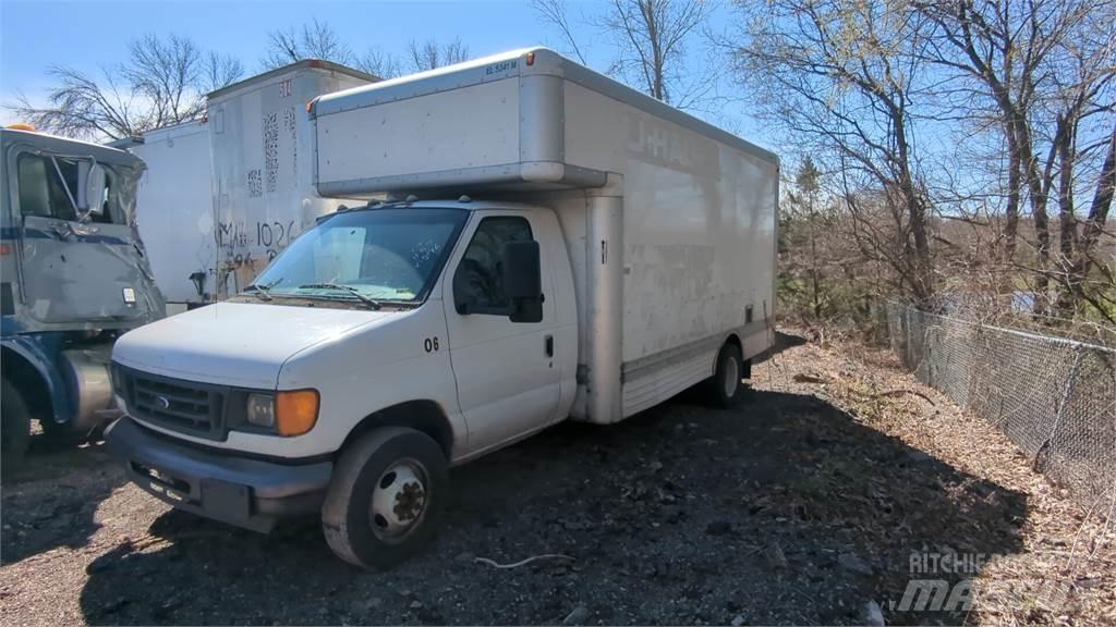 Ford E450 Sanduk kamioni
