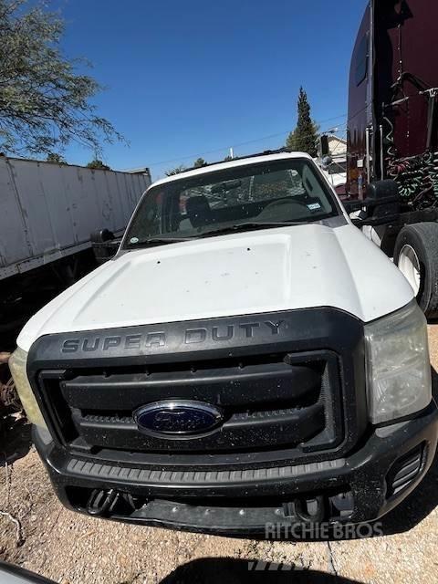 Ford F250 Šleperi za vozila