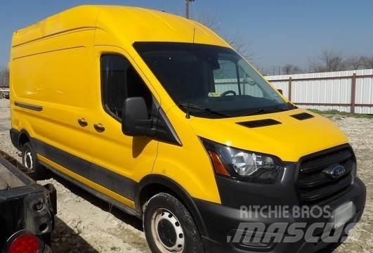 Ford Transit 250 Ostali kamioni