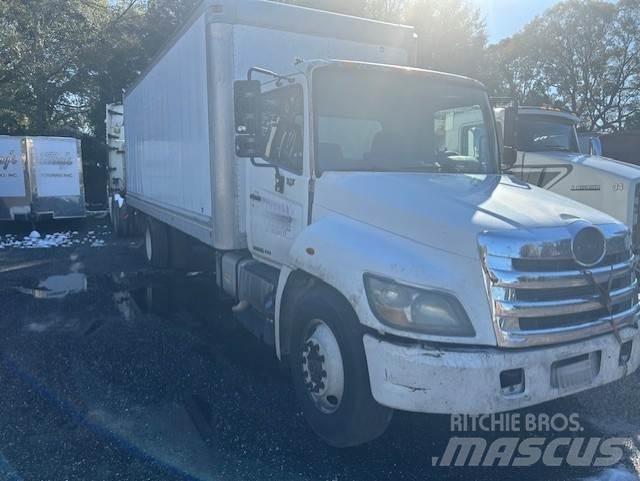 Hino 268 Sanduk kamioni