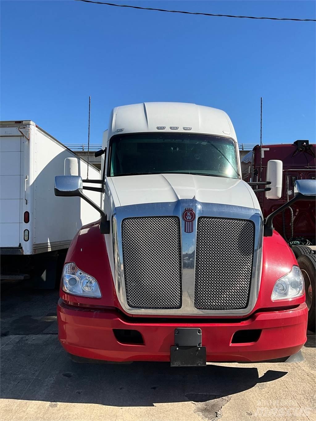 Kenworth T680 Tegljači