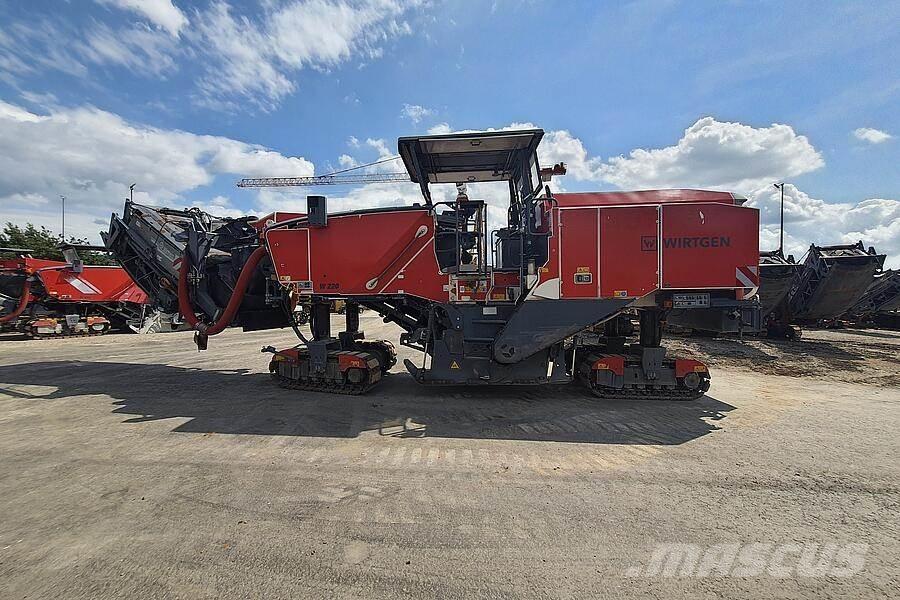 Wirtgen W 220 Freze za asfalt