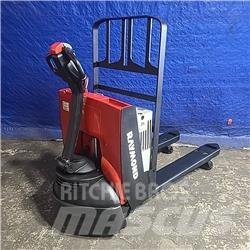 Raymond 102T-F45L Ručni paletar