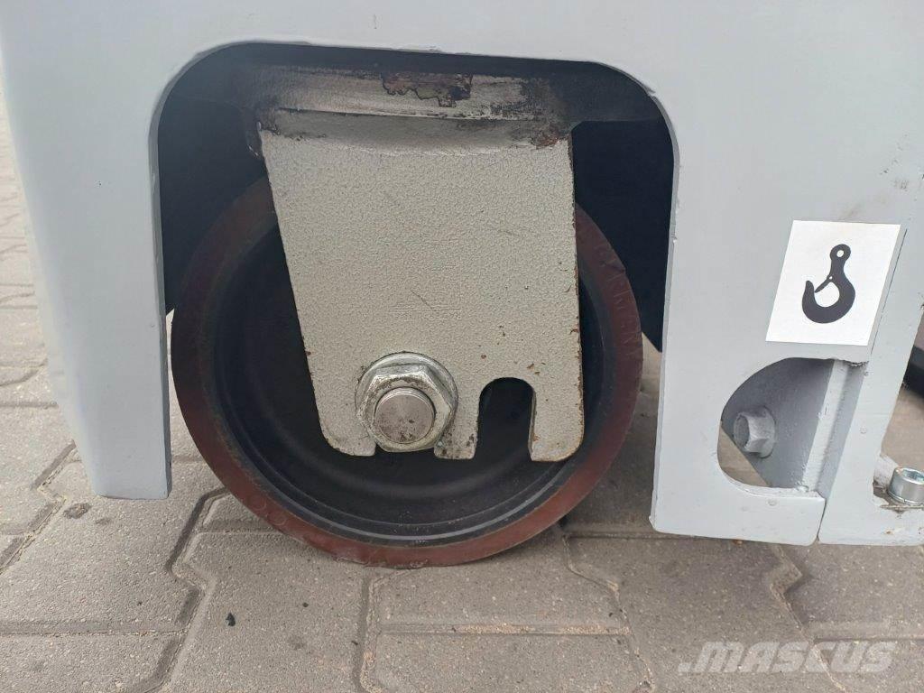 Hubtex MQ40 Bočni viljuškari