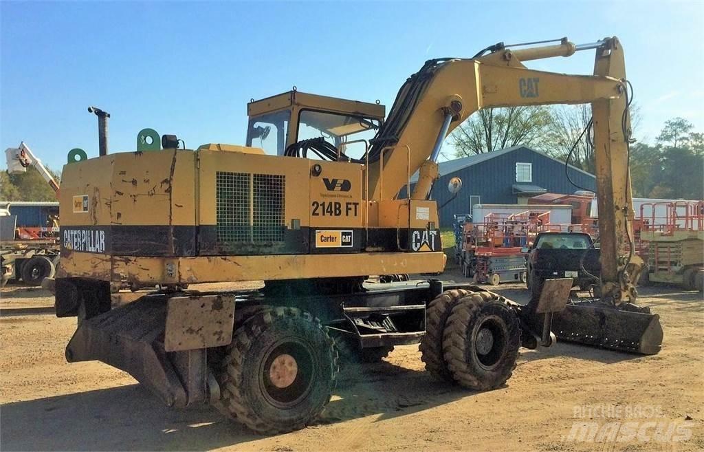 CAT 214B FT Bageri točkaši