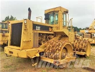 CAT 825C Nabijači zemlje