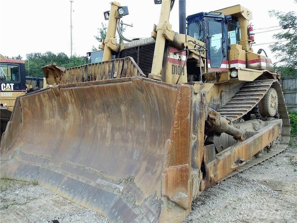 CAT D10N Buldožeri guseničari
