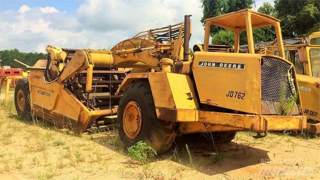 John Deere 762 Polovni strugači