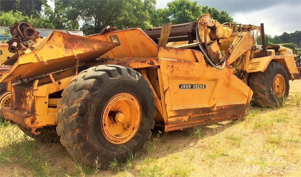 John Deere 762 Polovni strugači