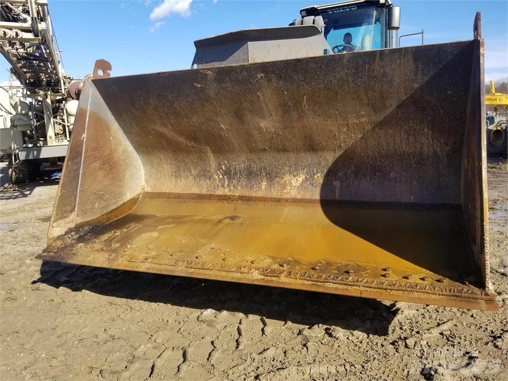 Volvo L180F Utovarivači na točkove