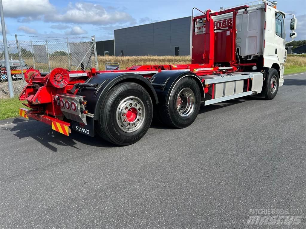 DAF CF 530 6x2*4 FAN Rol kiper kamioni sa kukom za podizanje tereta
