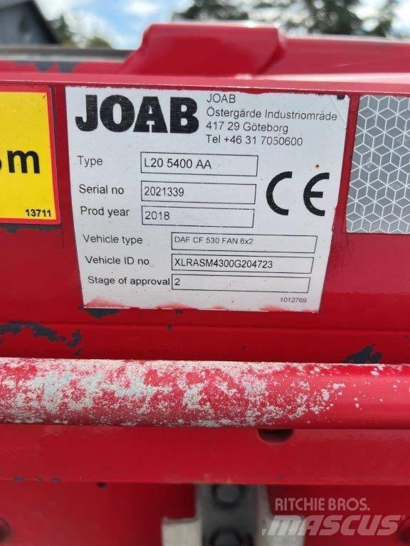 DAF CF 530 6x2*4 FAN Rol kiper kamioni sa kukom za podizanje tereta