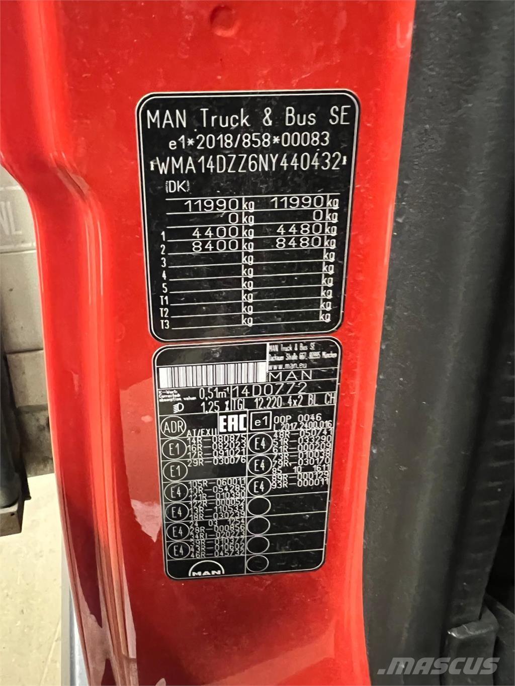 MAN TGL 12-220 BL Kamioni sa ciradom