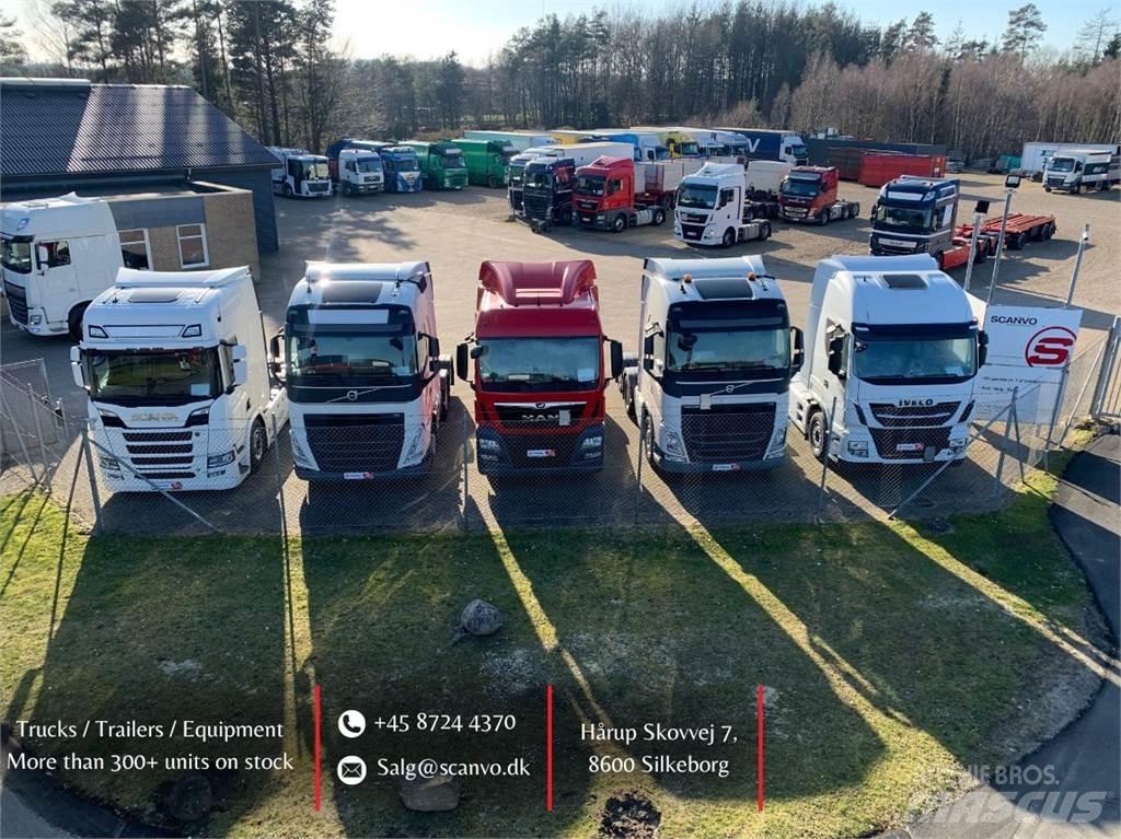 Volvo FM430 Rol kiper kamioni sa kukom za podizanje tereta