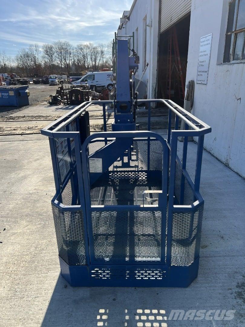 Manitex  Delovi i oprema za kran