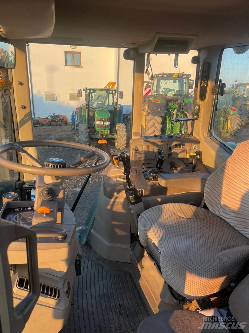John Deere 6195 M Traktori