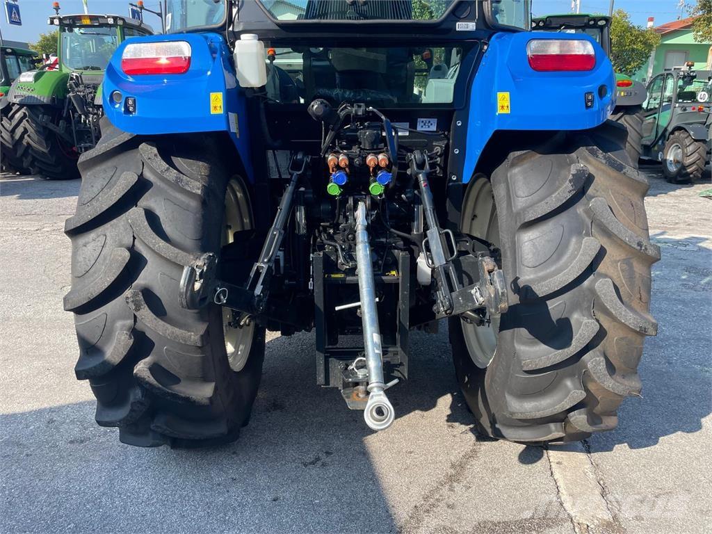 New Holland T5 100 Traktori