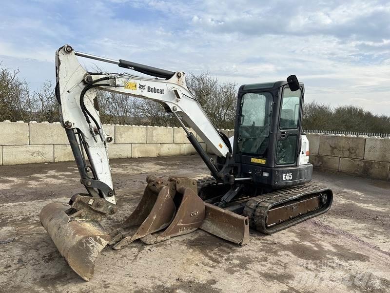 Bobcat E45 Midi bageri 7t – 12t
